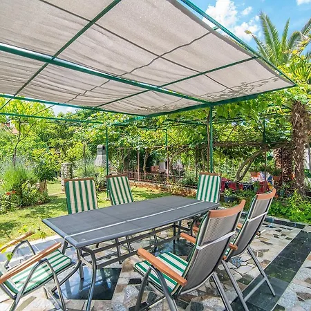 Tatil Evi Lucija Holiday